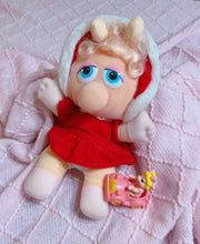 Load image into Gallery viewer, 2 vintage Miss Piggy toys - 11” and 3”
