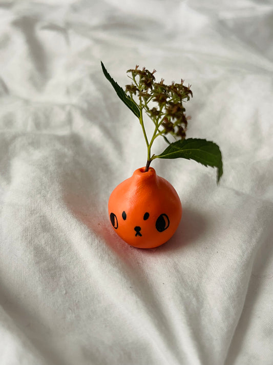 “Roro”- Angry Citrus Pup - Mini Vase - 2.5cm - (sku/plu 16)