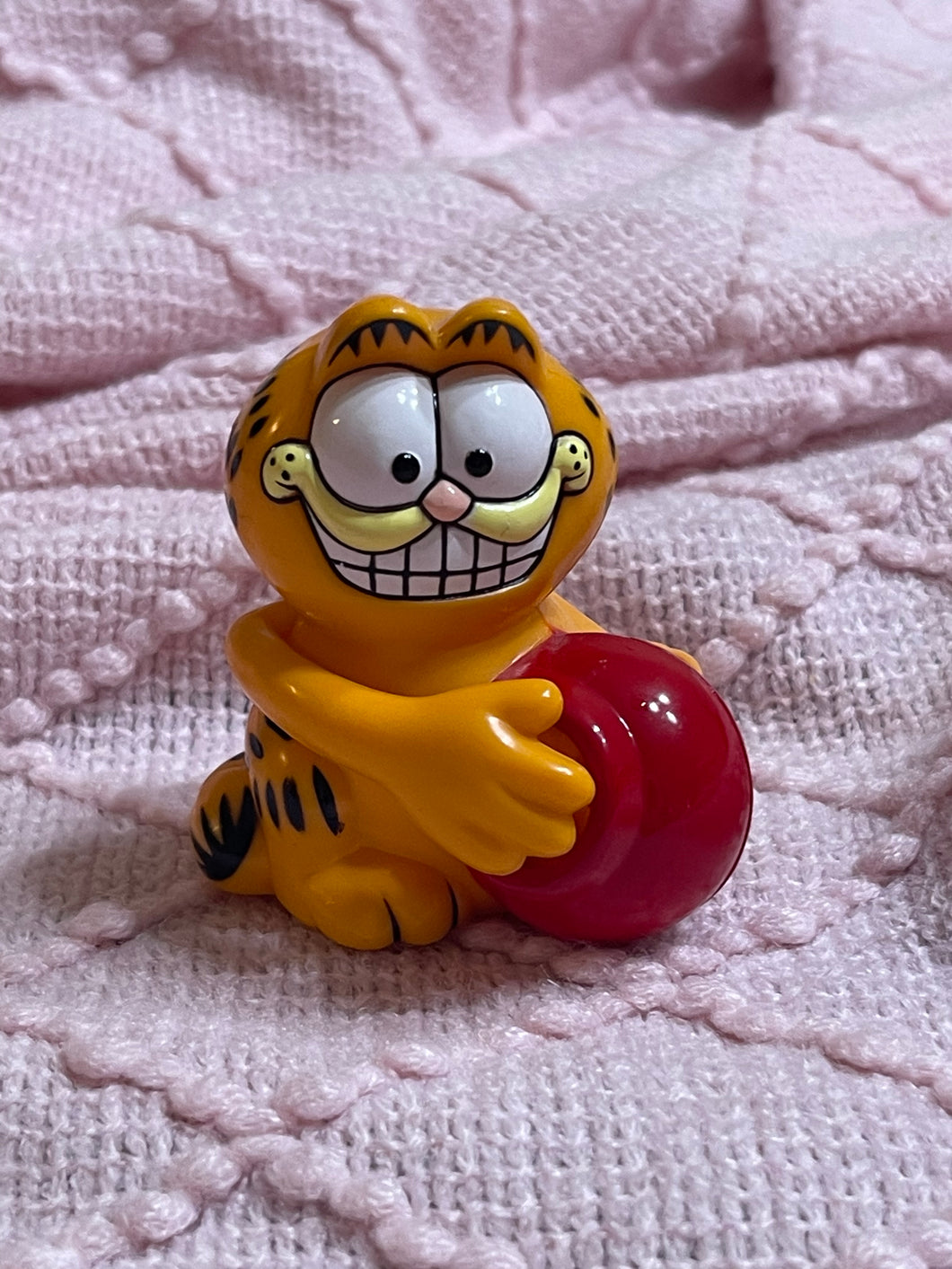 3” tall Garfield plastic toy