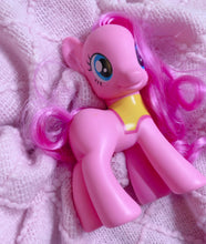 Load image into Gallery viewer, 2010 My Little Pony toy - Pinkie Pie - G4 - 6 inches tall

