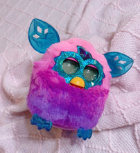 Load image into Gallery viewer, Furby Boom Crystal series toy - 6” - 2012 - untested
