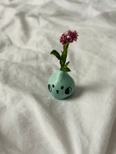 Load image into Gallery viewer, “Gaston” - Angry Pup - Mini Vase - 2cm - (sku/plu 22)
