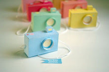 Load image into Gallery viewer, Baby Box Cameras - Printable Papercraft
