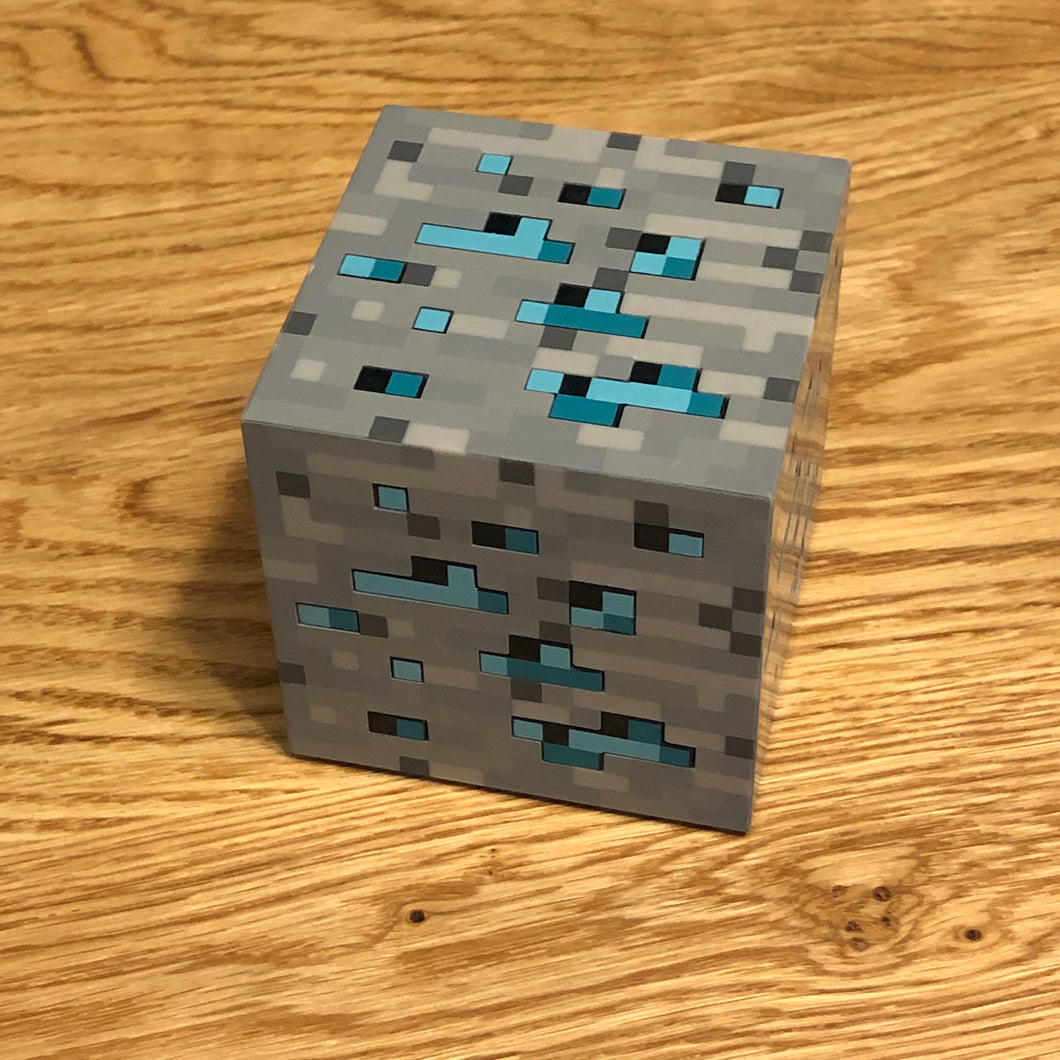 Minecraft Diamond Light Up Cube - Think Geek 2012