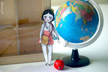 Load image into Gallery viewer, Georgie Doll - Printable Papercraft
